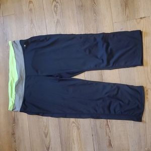 Yoga Capri